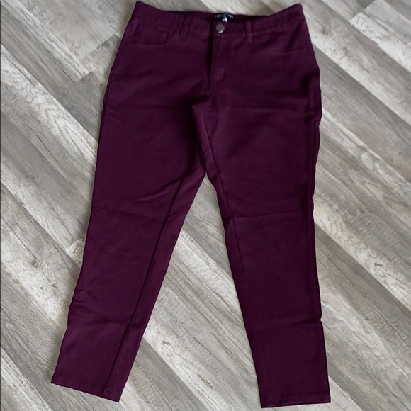 DICTIONARY Pants - 💜 Burgundy Slim Fit Pants